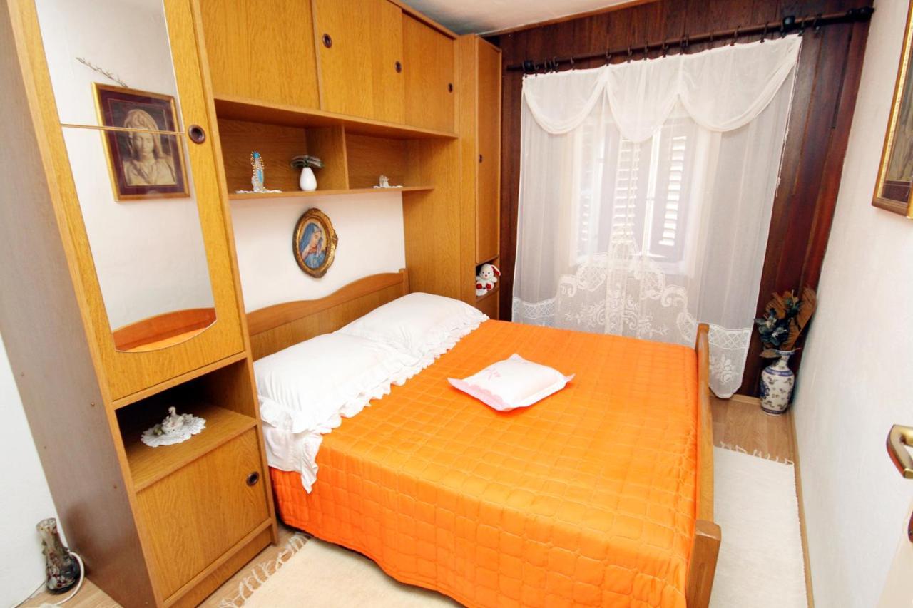 Apartments By The Sea Pucisca, Brac - 770 외부 사진